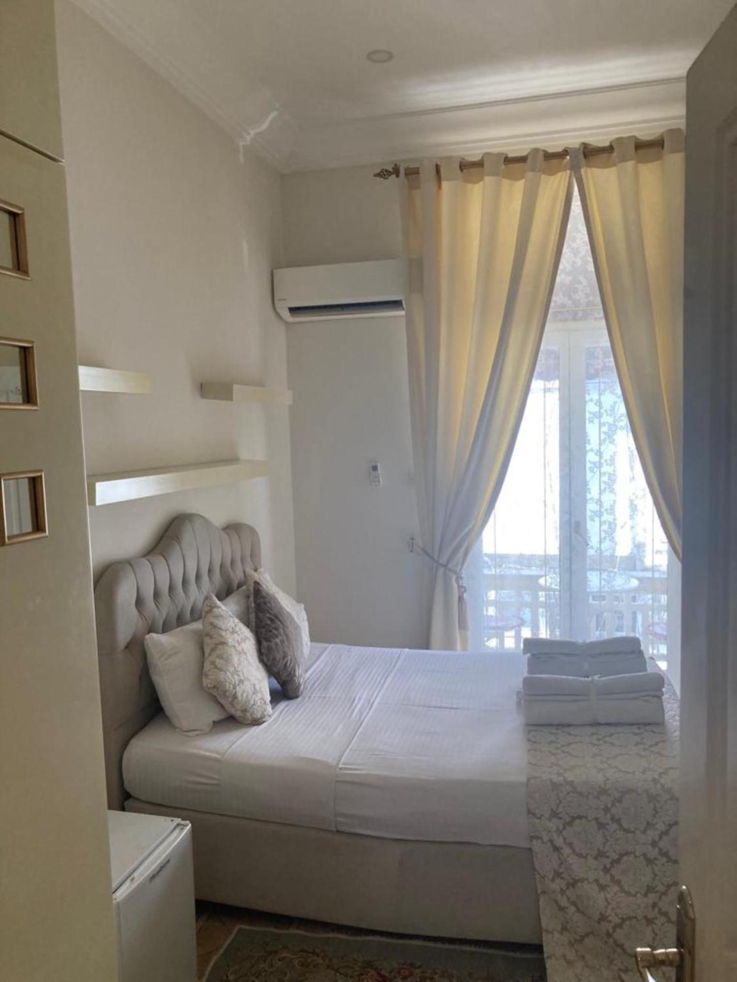 Lord'S Residence Boutique Hotel Kyrenia  Exterior photo