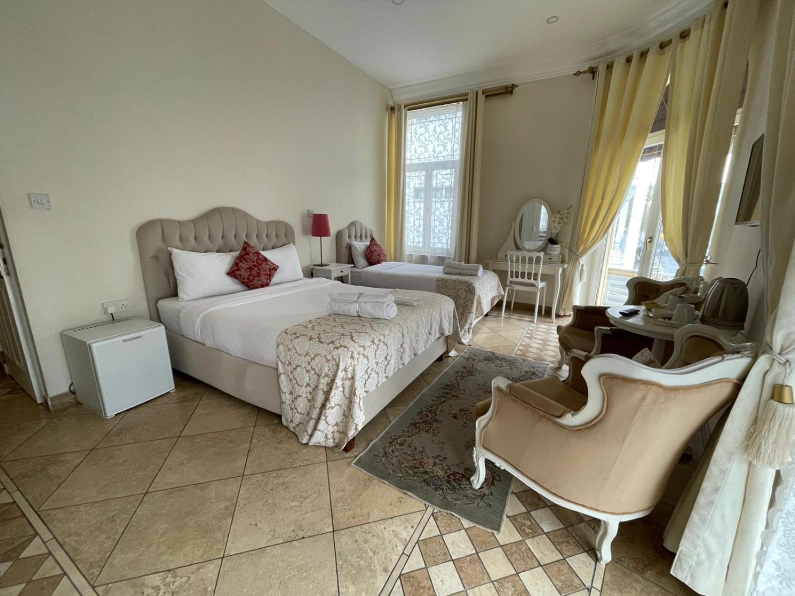 Lord'S Residence Boutique Hotel Kyrenia  Exterior photo